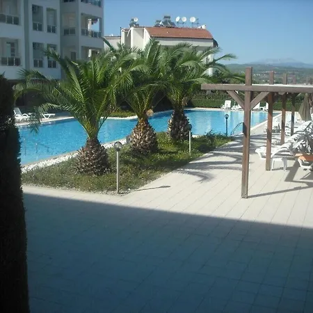 Spring F5, Delightful 2 Bed Home Within A Beautifully Laid Out Gated Community Сasa de vacaciones